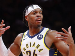 Warriors Engaging Serious Talks with 76ers for NBAs Top Three-Point Shooter, Hield