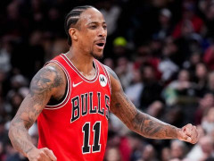 Top Remaining Free Agents in the Latest NBA Free Market: Lowry and DeRozan Lead the Pack