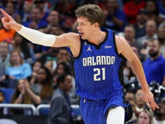 Journalist: Big Wagner Re-signs with Magic for 2 Years, $22 Million