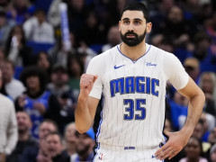 Journalist: Bickerstaff Re-signs with Magic for 3 Years, $25 Million
