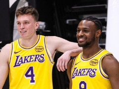 Brownie Launch Event Interview: Addressing 5 Key Questions - Excited About Joining the Lakers + Feeling the Pressure of Performing with My Father on Stage