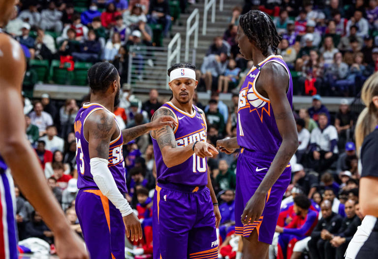 The No. 5 pick was intercepted and tackled, and the NBA staged a heated conflict! Durant’s efficient night, Curry’s brother-in-law steals the spotlight